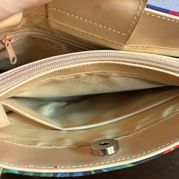 Multicolored Tropical Flowered Fruits Summer Beach Handbag Purse - Picture 4 of 7